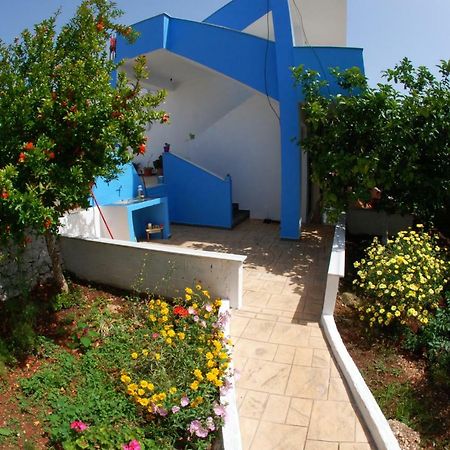 Vila Ronaldo Daire Ksamil Dış mekan fotoğraf
