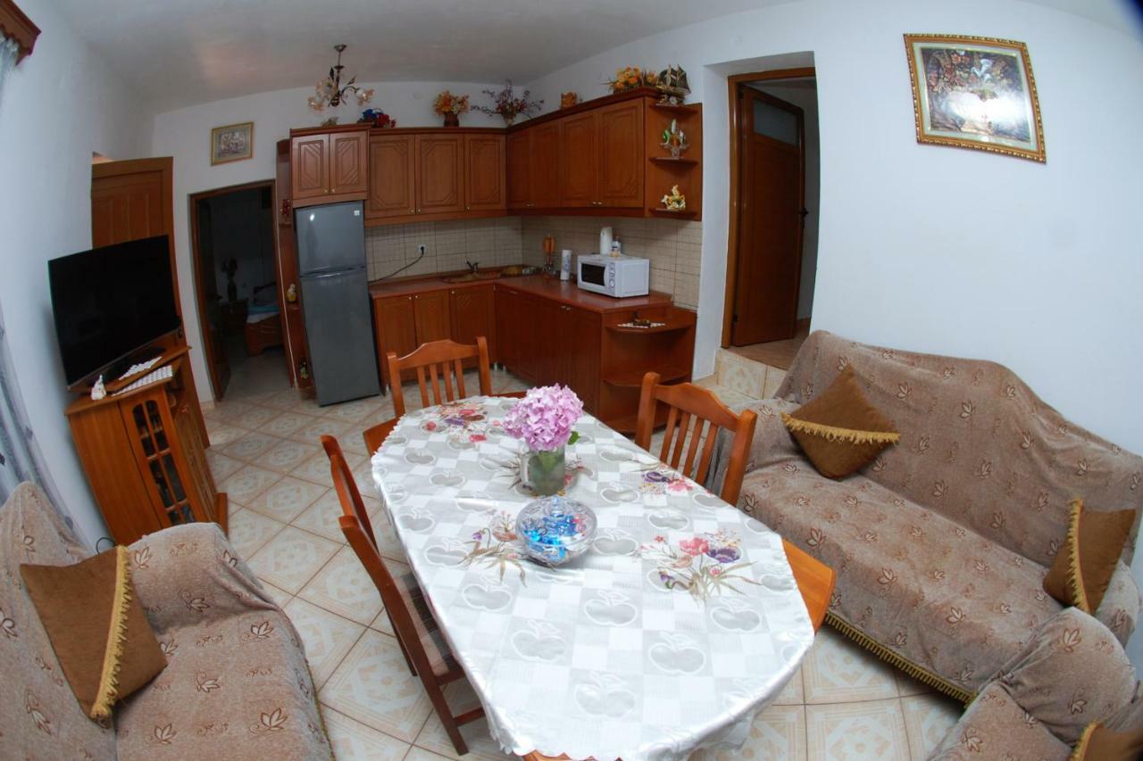 Vila Ronaldo Daire Ksamil Dış mekan fotoğraf