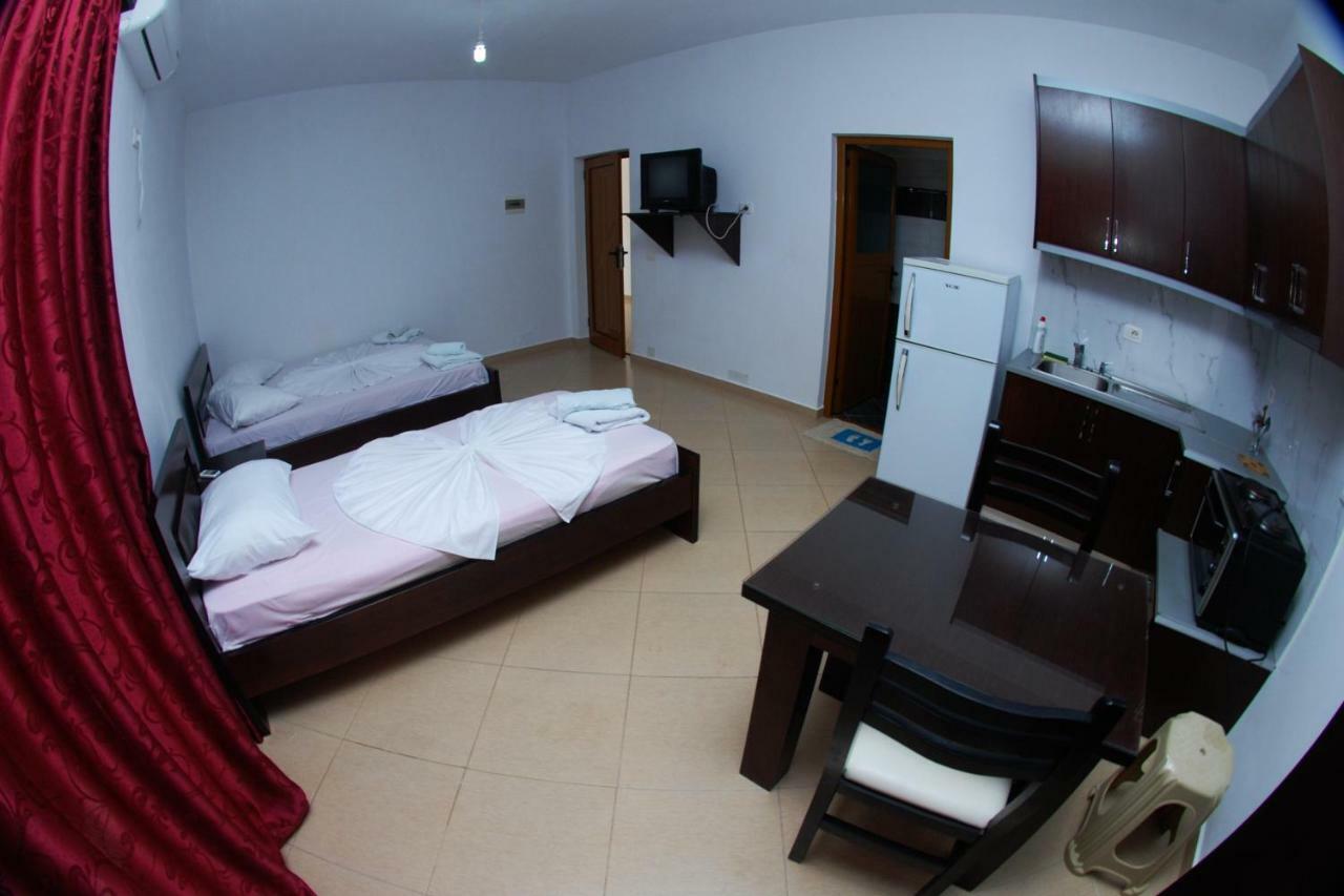 Vila Ronaldo Daire Ksamil Dış mekan fotoğraf