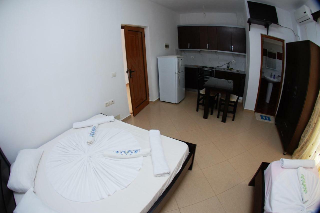 Vila Ronaldo Daire Ksamil Dış mekan fotoğraf