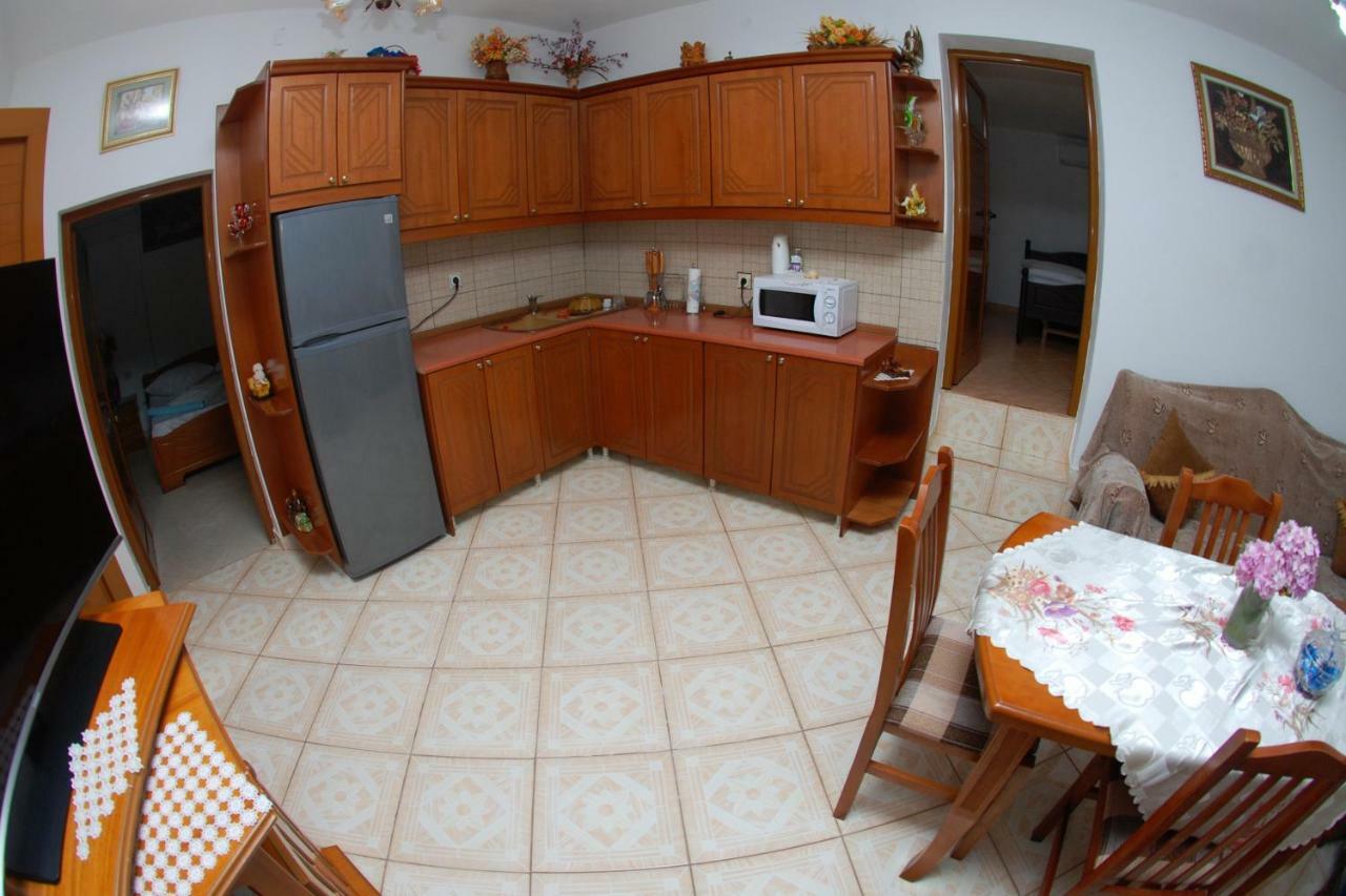 Vila Ronaldo Daire Ksamil Dış mekan fotoğraf