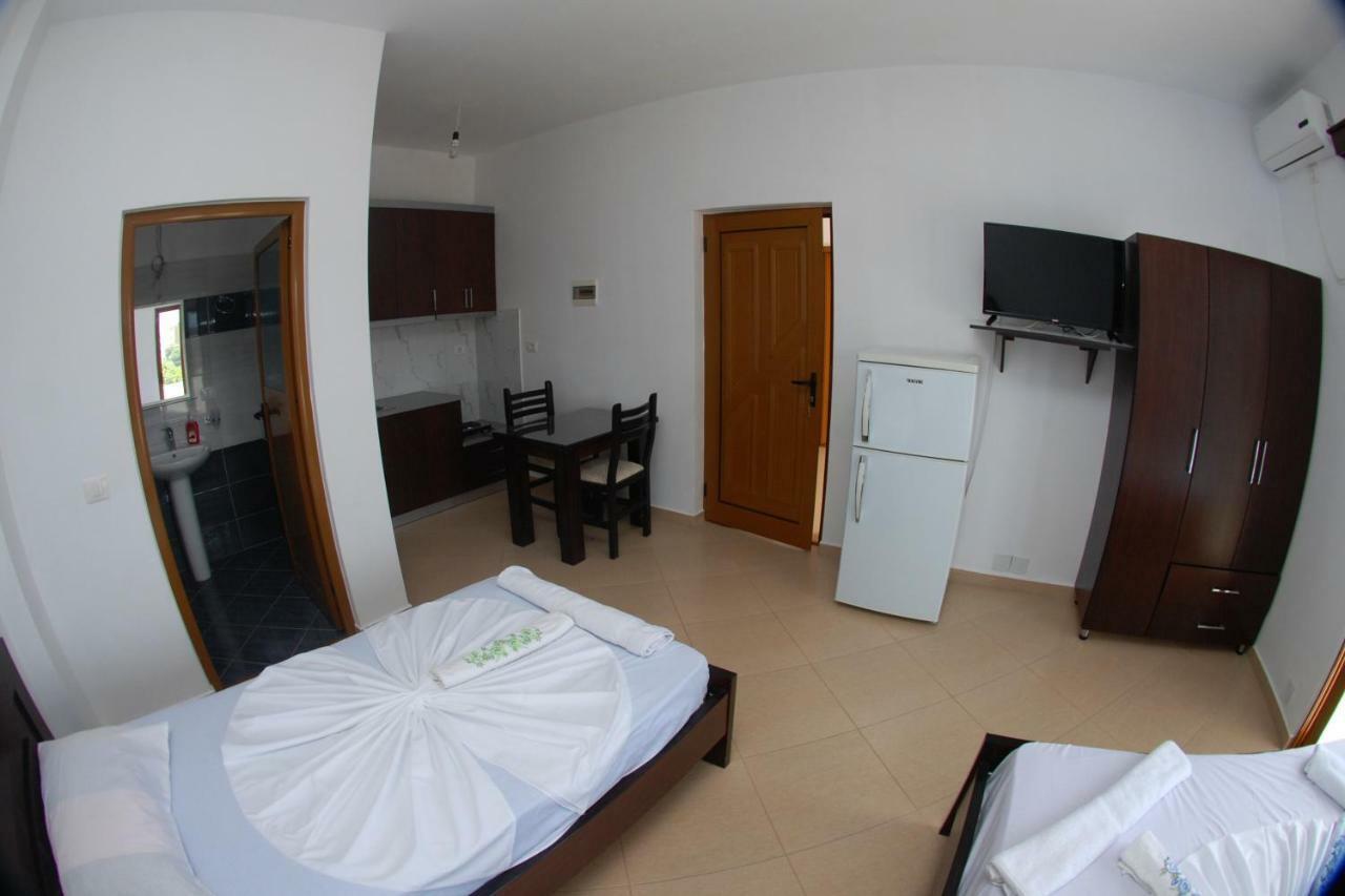 Vila Ronaldo Daire Ksamil Dış mekan fotoğraf