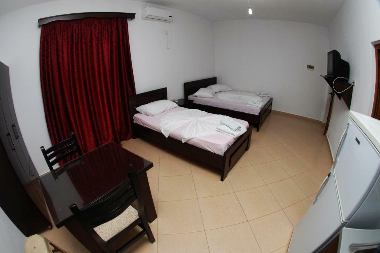 Vila Ronaldo Daire Ksamil Dış mekan fotoğraf