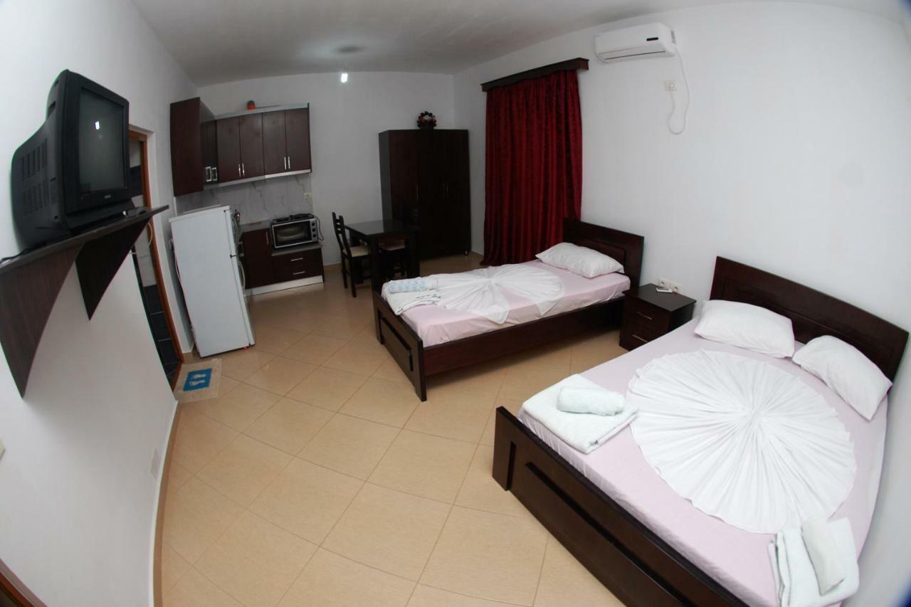 Vila Ronaldo Daire Ksamil Dış mekan fotoğraf